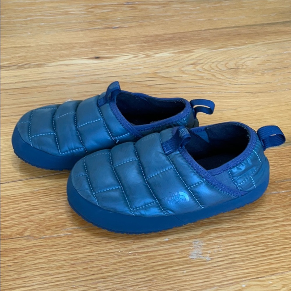 Kids North Face Slippers